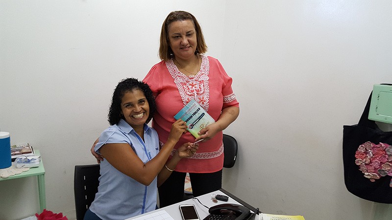 Entrega de Carteirinha e Revista