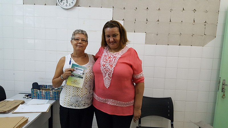 Entrega de Carteirinha e Revista