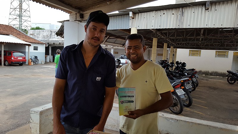 Entrega de Carteirinha e Revista